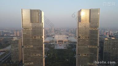 城市航拍河南郑州地标建筑双子塔