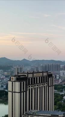 航拍广东惠州城市风光竖版视频