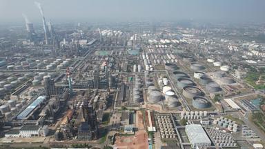大型工业生产工厂<strong>中国石化</strong>茂名航拍