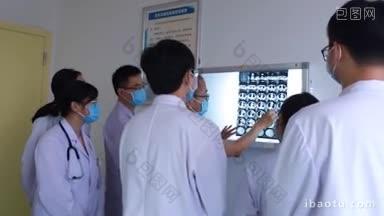 4K医疗_ 实拍主任医师给医学生讲解CT透视图