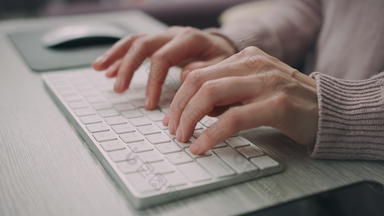 女手打字现代键盘自由工人打字键盘