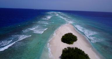 白天飞行岛视图天堂阳光明媚的白色沙子海滩阿卡蓝色的水背景高决议