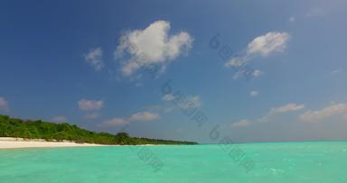 自然开销摘要拍摄白色天堂海滩蓝色的水背景