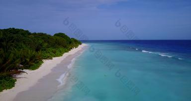 自然旅行拍摄桑迪白色天堂海滩蓝色的水背景Res