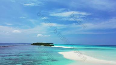 奢侈品旅行拍摄白色天堂海滩<strong>蓝色</strong>的<strong>水背景</strong>色彩斑斓的