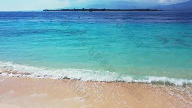 奢侈品开销岛视图阳光白色桑迪天堂海滩<strong>蓝色</strong>的<strong>水背景</strong>色彩鲜艳的