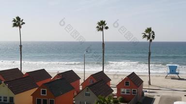 别墅海滨加州美国海滨平房海洋海滩棕榈树救生员塔