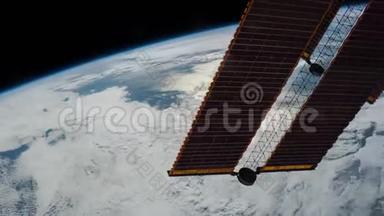 2个<strong>视频</strong>1。 从国际空间站上看到地球。 这段<strong>视频</strong>的<strong>元素</strong>由美国宇航局提供。