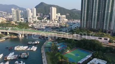 香港仔避风塘及鸭梨洲的鸟瞰图
