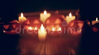 带蜡烛的万圣节南瓜背包焦点视频