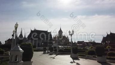 泰国曼谷著名的罗哈普拉萨特宫殿