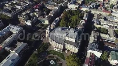 敖德萨歌剧和芭蕾舞剧院，乌克兰。 空中观景。 4k视频