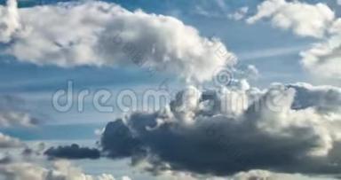 雨前多<strong>风天</strong>气的几个积云蓬松卷曲卷云层的时间间隔剪辑