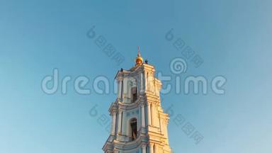 一个视频中有2个。 乌克兰苏美的变容大教堂和东正教教堂的<strong>时间</strong>间隔