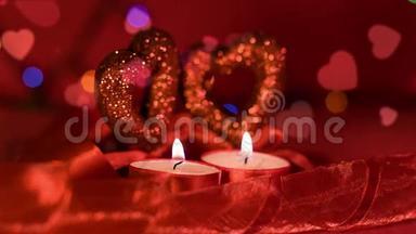 情人节，两支蜡烛在心前燃烧