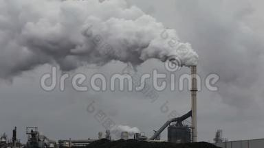 工业烟气对<strong>大气</strong>的污染。