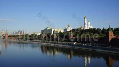 莫斯科克里姆林宫夏季早晨的景色，<strong>时间安排</strong>