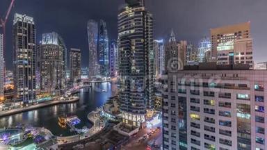 迪拜<strong>海滨</strong>住宅和办公室摩天大楼的空中景观，带<strong>海滨</strong>夜景