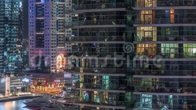 迪拜海滨住宅和办公室摩天<strong>大楼</strong>的空中景观，带海滨夜景