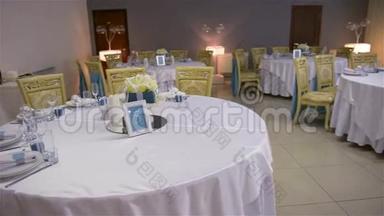 婚宴的装饰餐桌，漂亮的餐桌布置