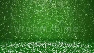 降雪，表面沉降.. 绿色冬季背景作为广告或标志的地方，圣诞节或新年