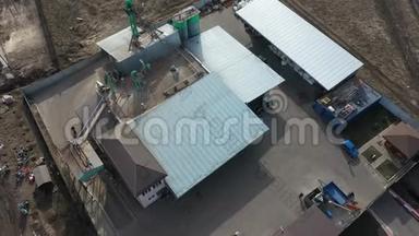 小型动物饲料制造厂，鸟瞰4k镜头