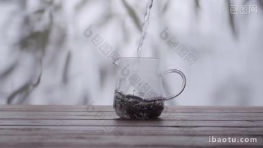 倒水沏茶水壶茶馆实拍素材
