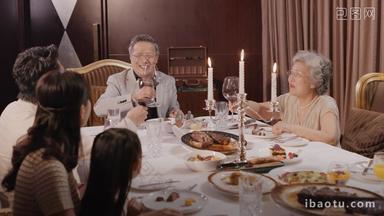 幸福家庭家庭圆桌白昼视频素材