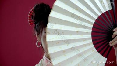 美少女中国元素中式衣领注视镜头红色视频素材