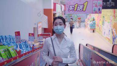 青年女人隔离北京防污染口罩