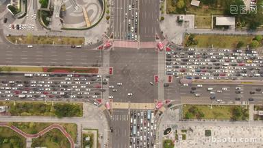 东莞城市拥堵的交通俯拍