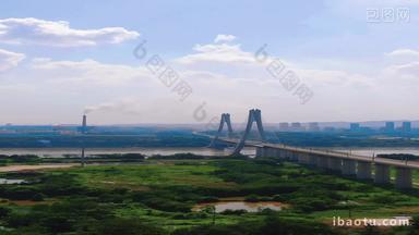 江西赣州特大桥交通竖屏航拍视频