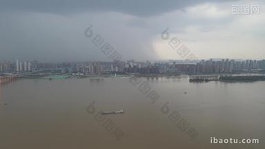 湖北武汉城市暴雨来临航拍