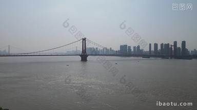 湖北武汉长江鹦鹉洲大桥航拍