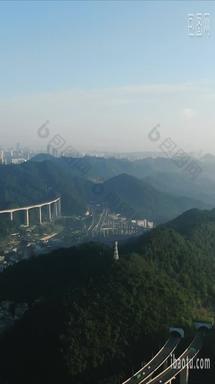 贵阳城市清晨交通高架桥竖屏航拍