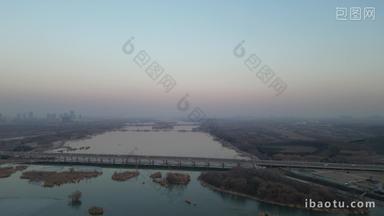 阴天滹沱河大桥航拍