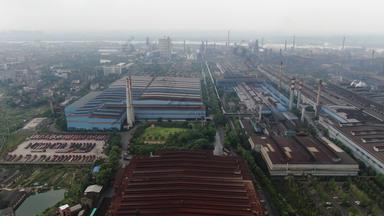 航拍大型工业生产工厂