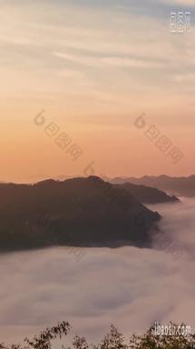 清晨山间云海云雾缭绕延时航拍