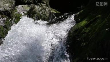 山涧瀑布泉水升格慢镜头