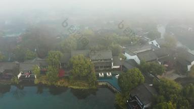 <strong>杭州</strong>冬季西溪湿地晨雾云雾缭绕