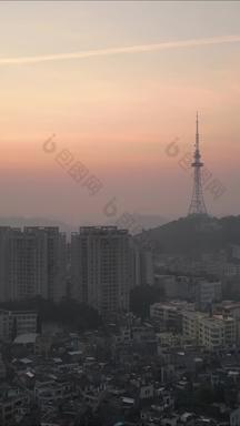 航拍广东阳江清晨日出城市风光竖版视频