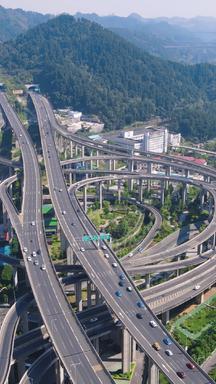城市交通高架桥交通竖屏航拍