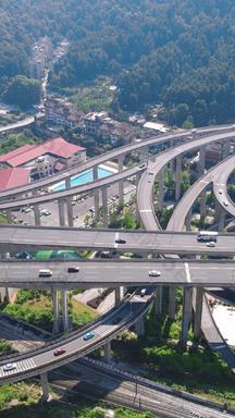城市交通高架桥交通竖屏航拍
