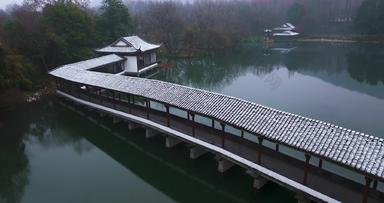 <strong>杭州</strong>冬季西湖雪景浴鹄湾雪景航拍