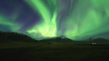 冰岛北部灯 (北极极光) 时间失效