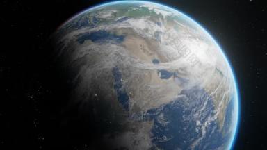 在太空中飞走地球。离开这个星球跟踪拍摄的地球的一半照明在4k的镜头中这是由NASA提供的图像元素