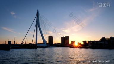 鹿特丹公约<strong>荷兰</strong>伊拉斯谟斯大桥具有里程碑意义的
