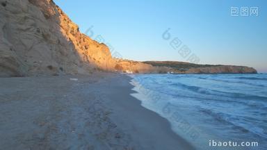 海滩米洛斯岛希腊岩石