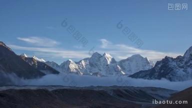 Kangtega和Thamserku山。 尼泊尔喜马拉雅