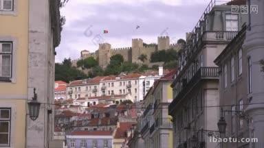在旗子上的城堡，在城堡和城区的背景下扬帆